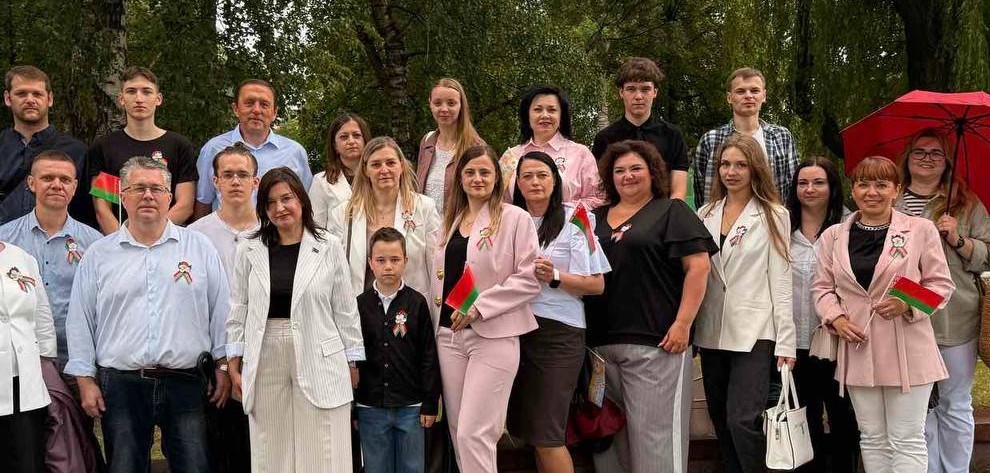 Члены первичных профсоюзных организаций налоговых инспекций Гродно приняли участие в праздничных мероприятиях ко Дню Независимости