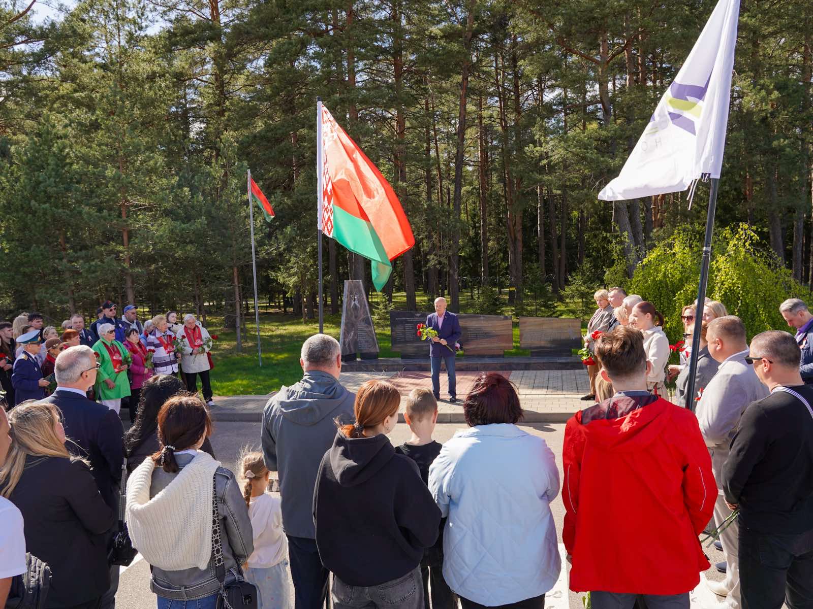Автопробег по памятным знакам Партизанского района г.Минска, посвященный 80-летию Победы