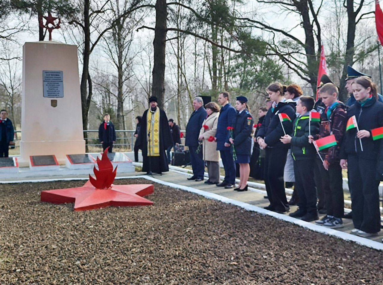 Инспекция МНС по Слонимскому району приняла участие в мероприятиях, посвящённых 82-й годовщине Хатынской трагедии