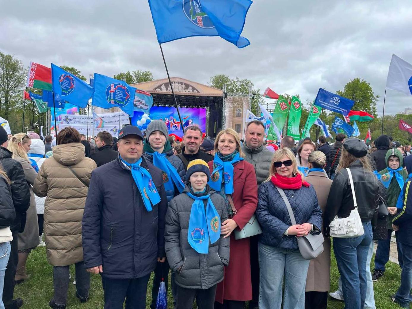 Работники РУП «Информационно-издательский центр по налогам и сборам» приняли участие в Празднике Труда в Парке Победы