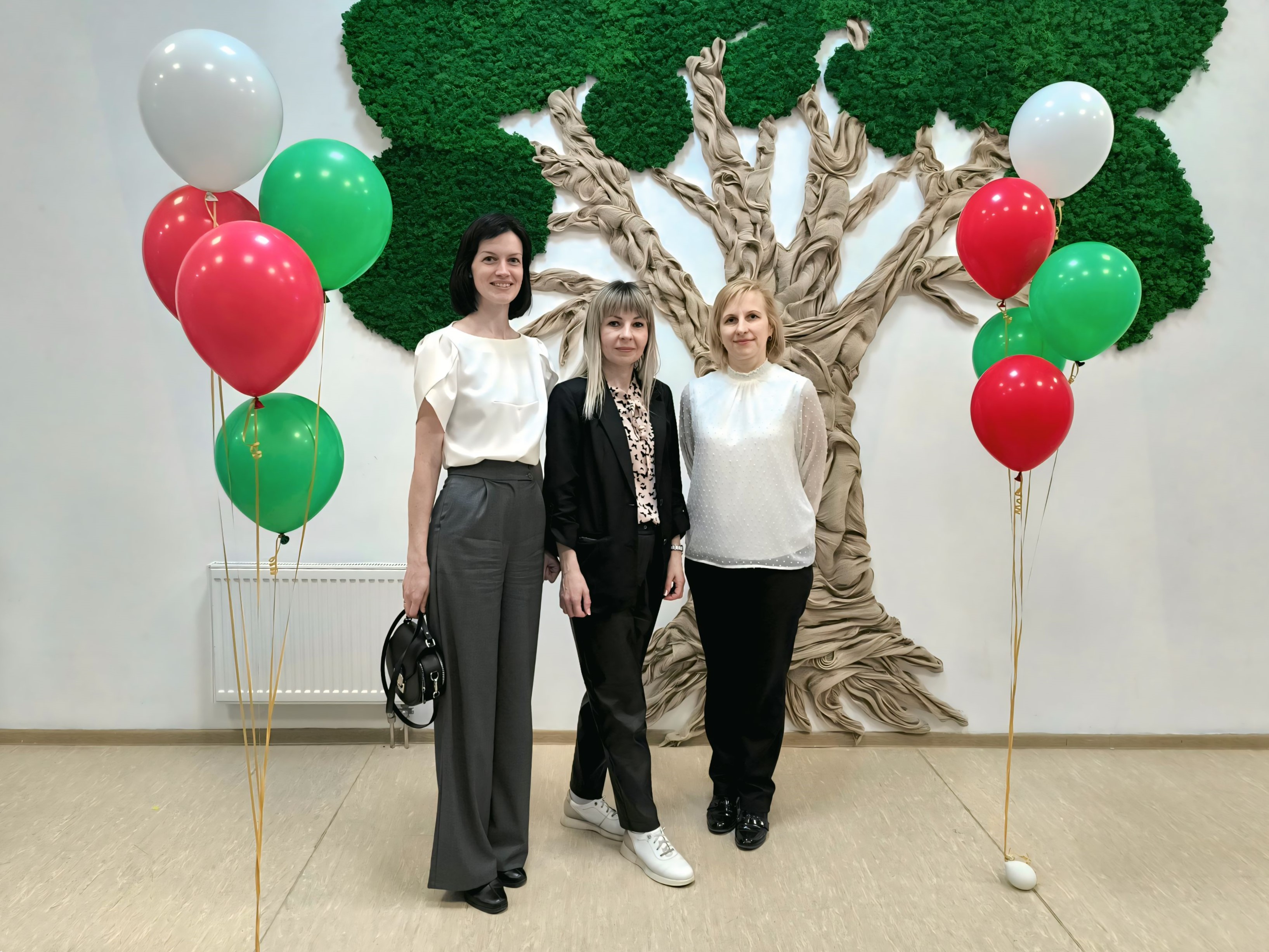 Работники ИМНС по Островецкому району приняли участие в праздничном мероприятии ко Дню единения народов Беларуси и России «Общая история, общая судьба»