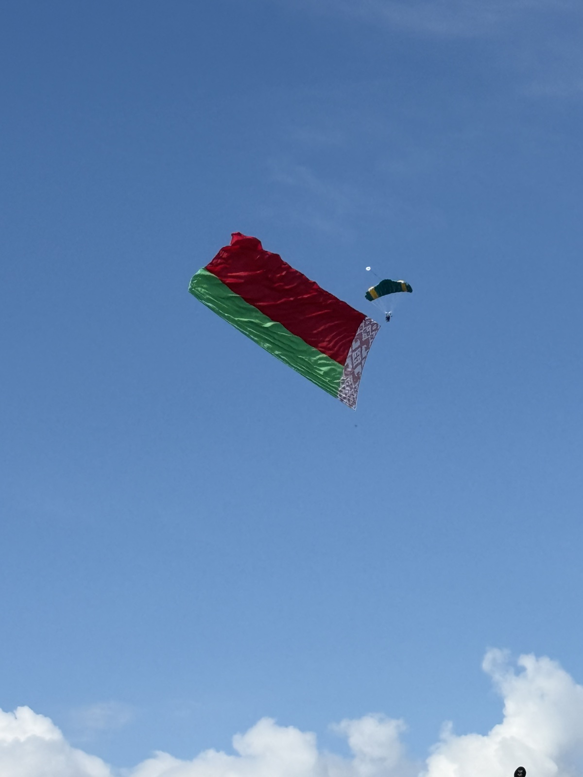 IMG_cce70043aaf08b4b88ae84884b455163_V.jpg