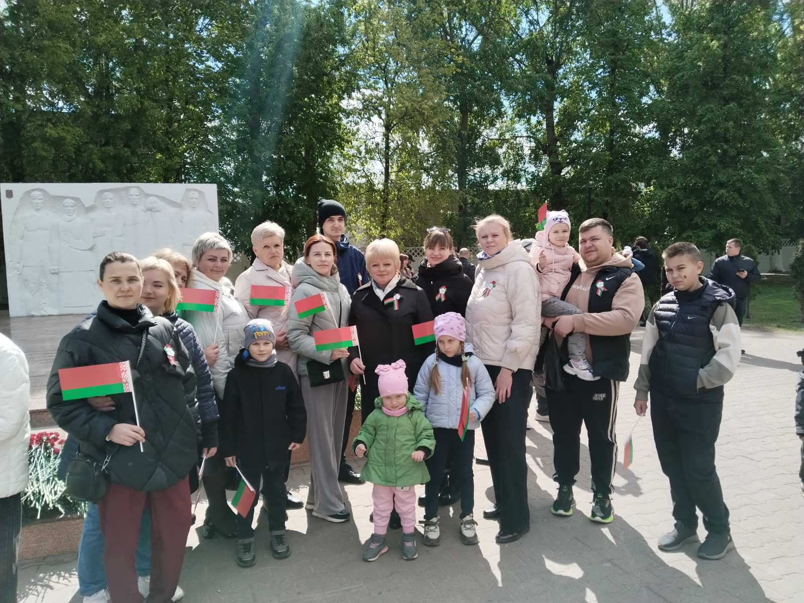 Сотрудники ИМНС по Борисовскому району приняли участие в памятных мероприятиях