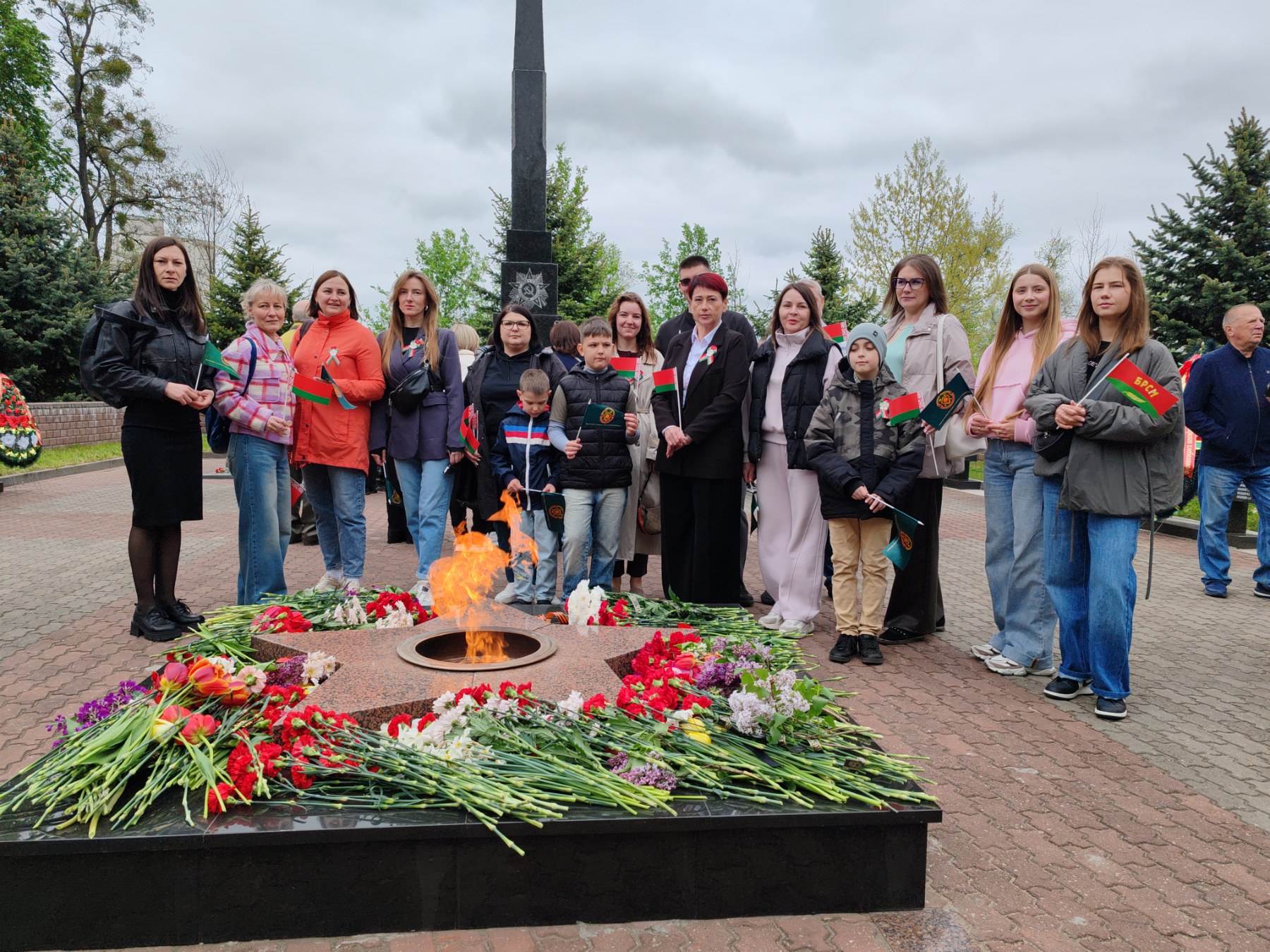 «Бессмертный полк» в Речице: сотрудники ИМНС по Речицкому району прошли в колонне памяти