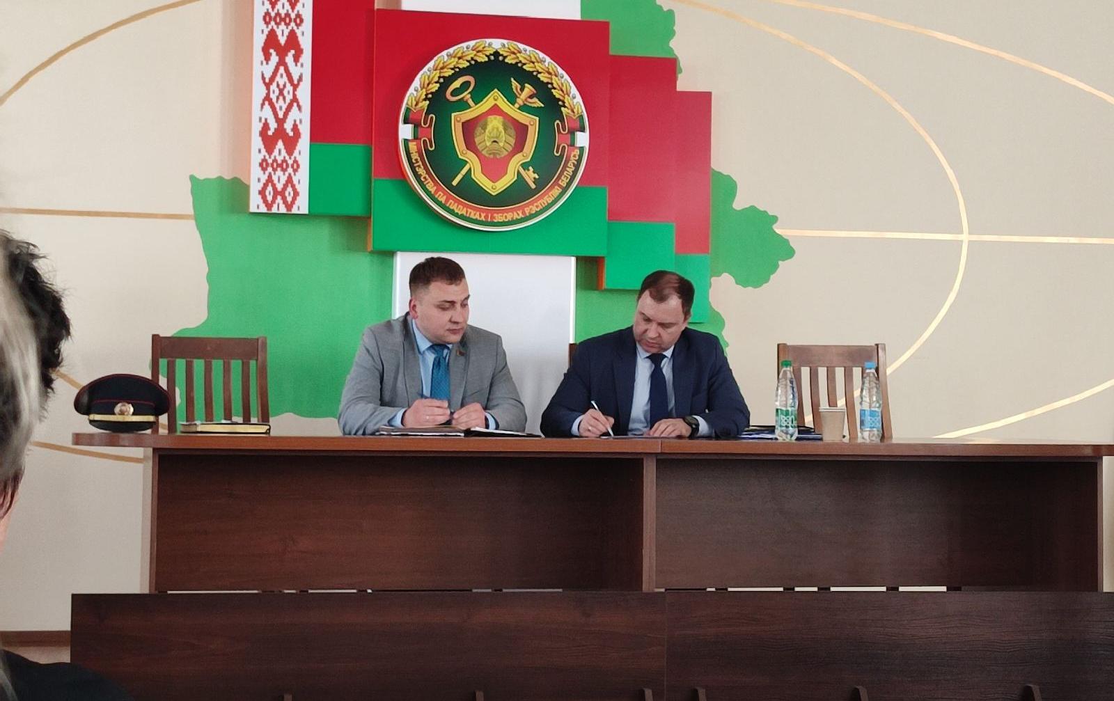 Мошенники «прикрываются» налоговой