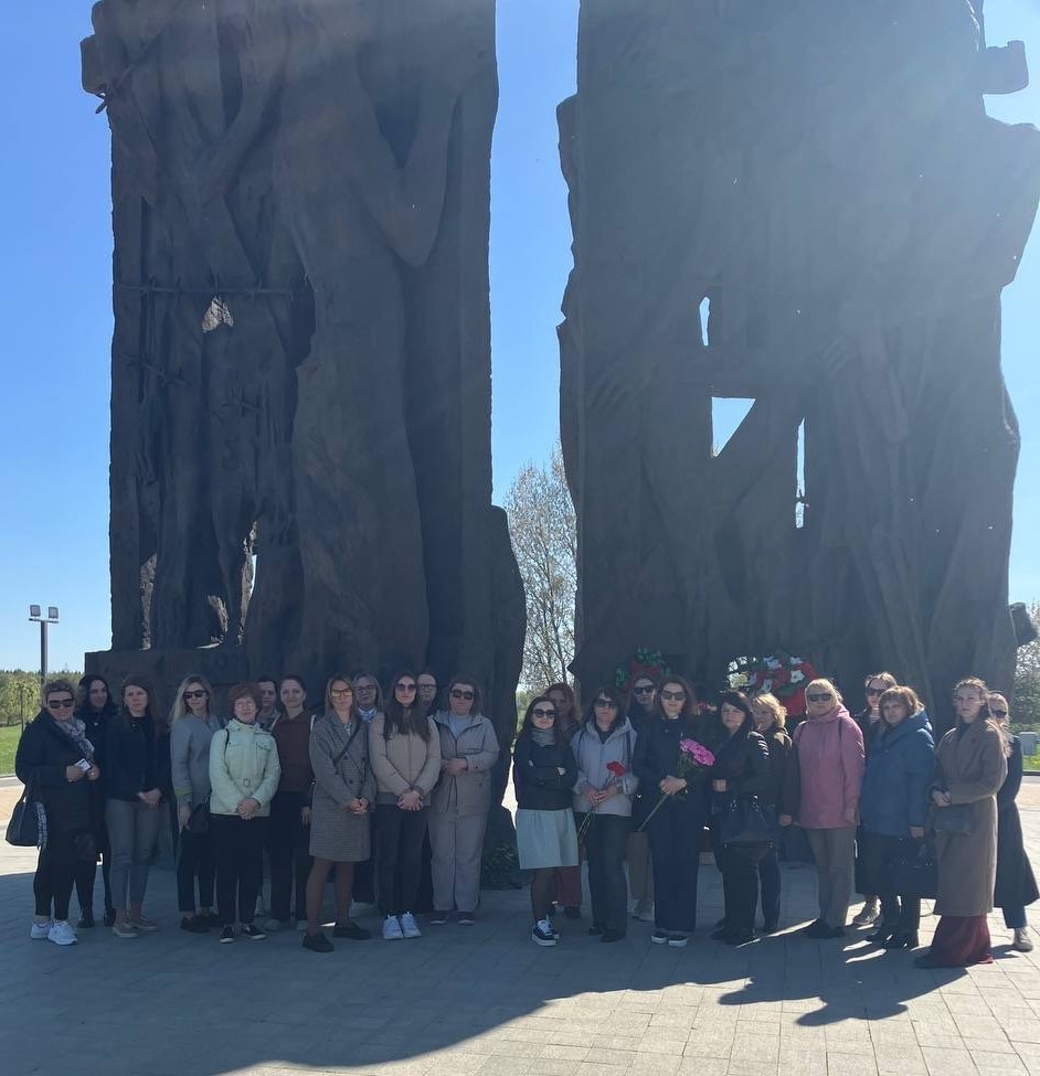 Сотрудники инспекции МНС по Первомайскому району г. Минска посетили Мемориальный комплекс «Тростенец»