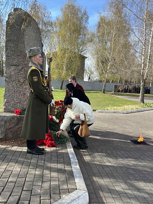 Сотрудники ИМНС Слуцкого района приняли участие в памятном митинге-реквиеме 10 апреля