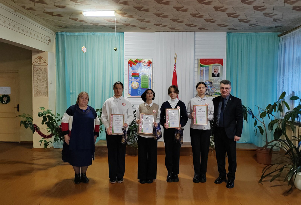 Денисковичская СШ.jpg