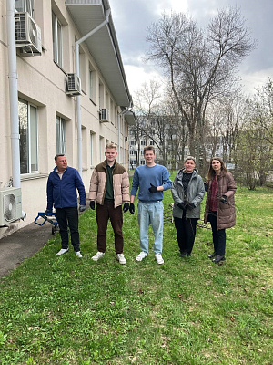 Сотрудники ИМНС по Первомайскому району Минска благоустроили территорию и привели в порядок воинские захоронения