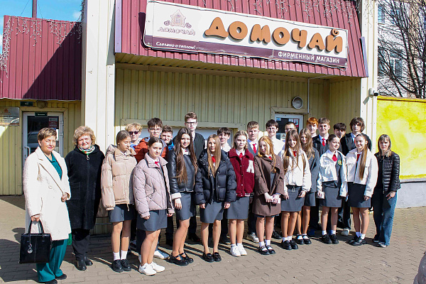 «Хлеб — всему голова». Работники инспекции МНС по г. Бобруйску и учащиеся налогового класса посетили флагман хлебопечения Бобруйска